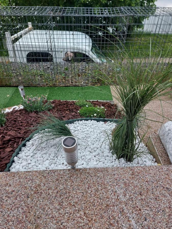 Apartman Residence Nabrezi Beroun  Eksteriør bilde