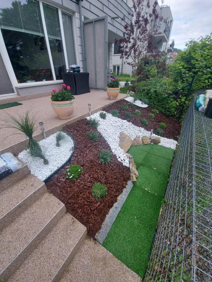 Apartman Residence Nabrezi Beroun  Eksteriør bilde